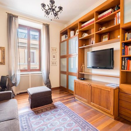 Dimora Esedra, Historical Flat In The Heart Of Rome Appartement Buitenkant foto